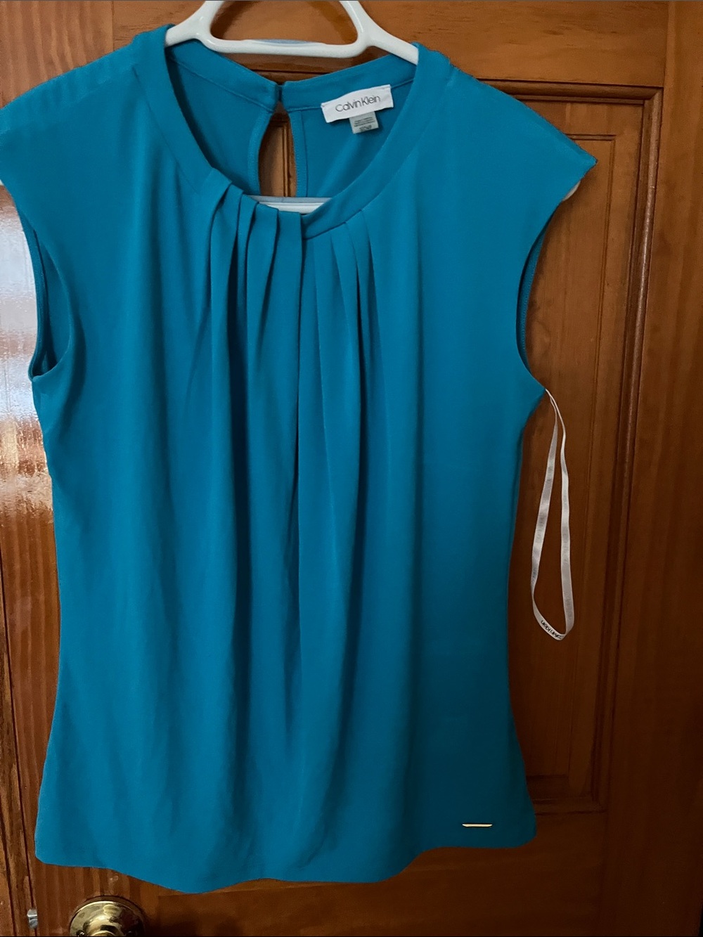 Calvin Klein Teal Pleated Sleeveless Blouse size S.